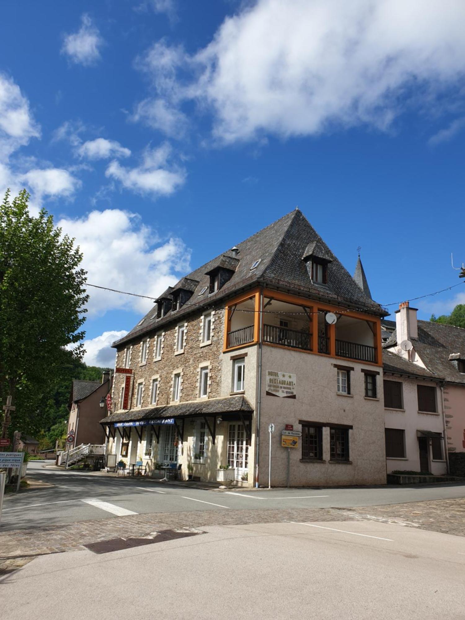 Conques-en-Rouergue Aux Gorges Du Dourdou酒店 外观 照片